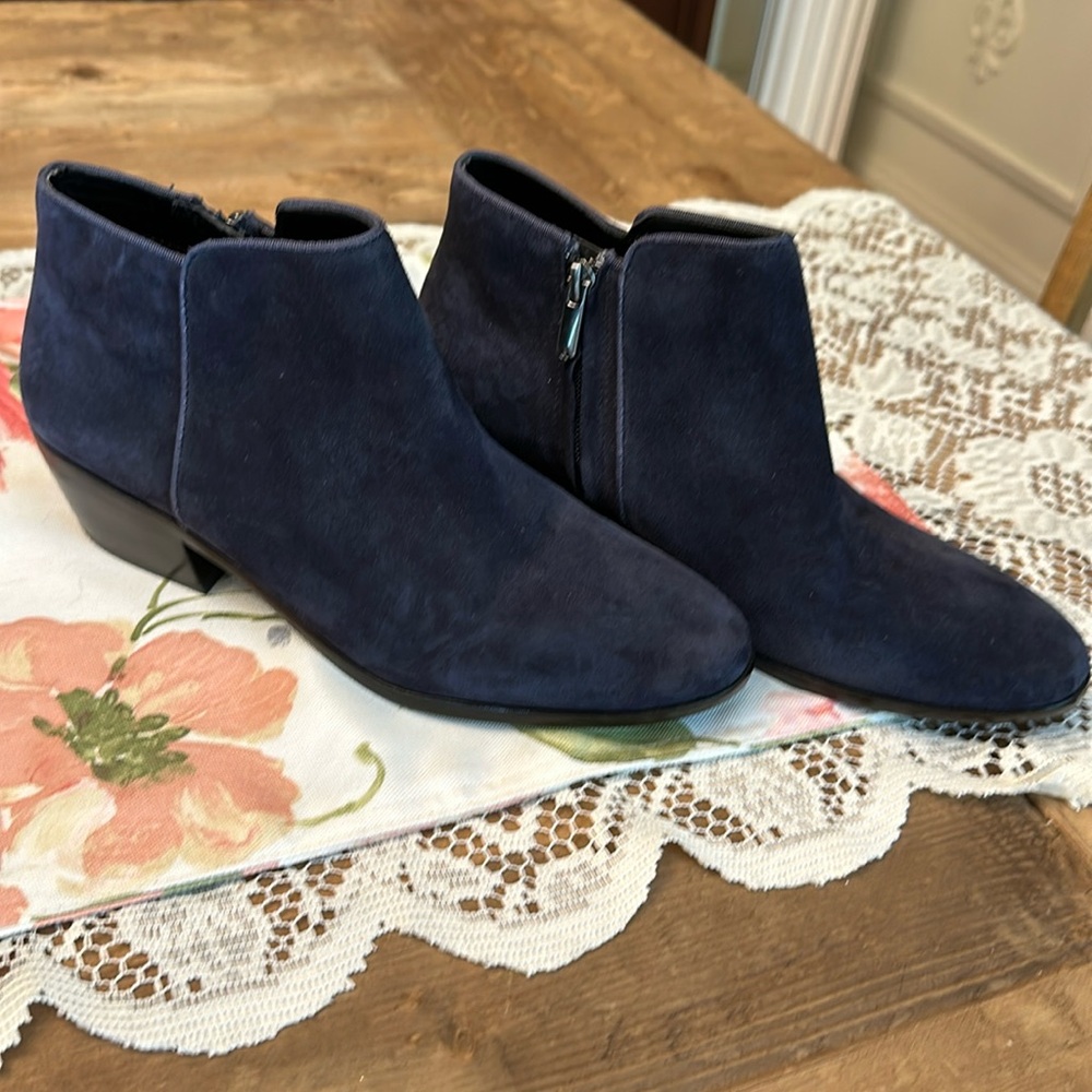 Sam Edelman blue suede booties!